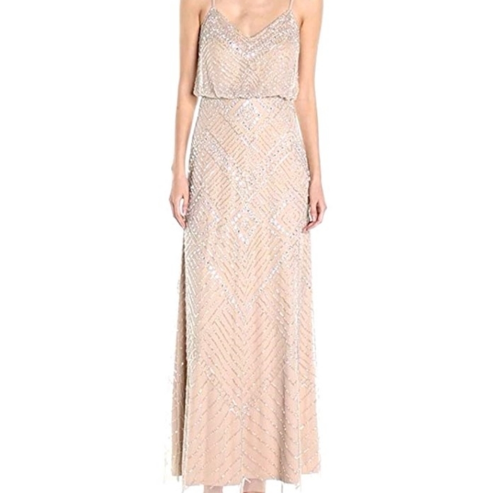 💎NWT! Adrianna Papell Silver/Nude Beaded Gown💎